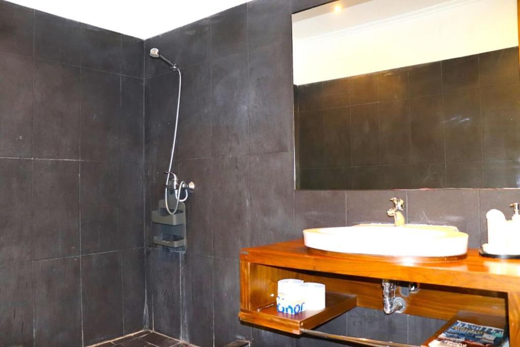 Sea Breeze House Ericeira - Ribeira Dilhas Beach מראה חיצוני תמונה
